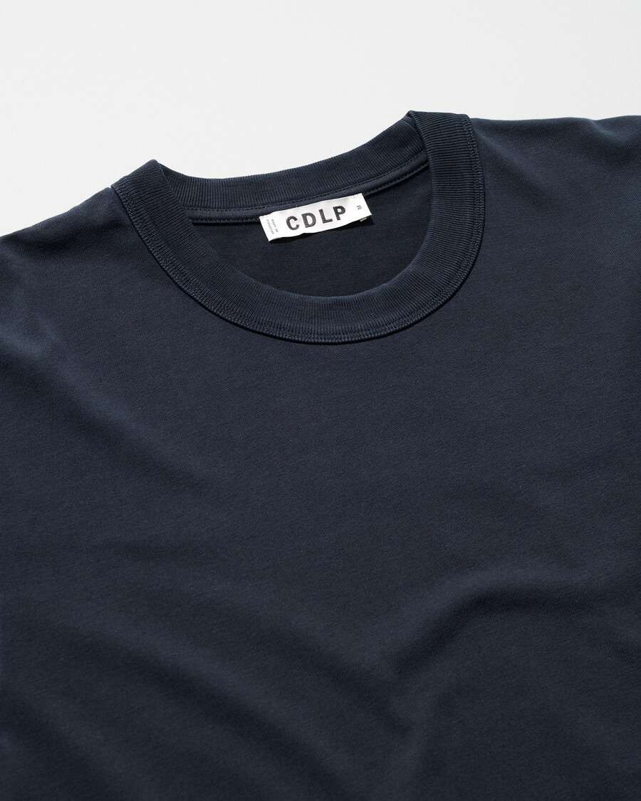 2 camisetas gruesas para hombre en azul marino oscuro y blanco comprar ahora — cdlp