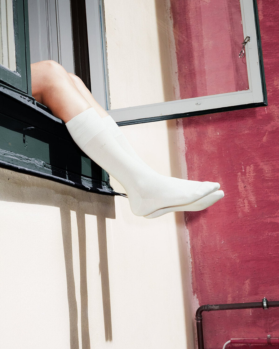 6 calcetines unisex de algodón de longitud media en blanco tienda — cdlp